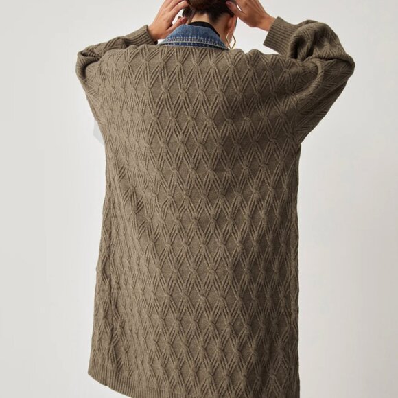 Commense Diamond Stitch Knitting Longline Cardigan - Picture 6 of 10